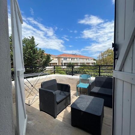 Appartement 4 Personnes, Aeroport Marseille Marignane Exterior foto